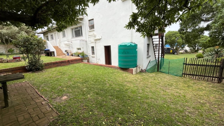 6 Bedroom Property for Sale in Oyster Bay Eastern Cape